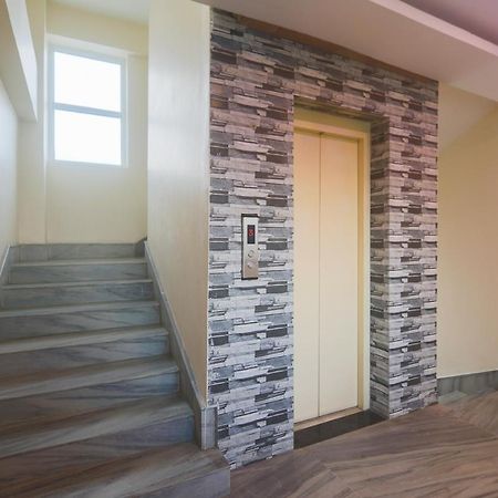 Oyo 27619 Hotel Blue Bird Annexe Nowgong Dış mekan fotoğraf