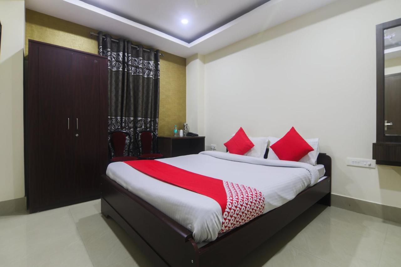 Oyo 27619 Hotel Blue Bird Annexe Nowgong Dış mekan fotoğraf