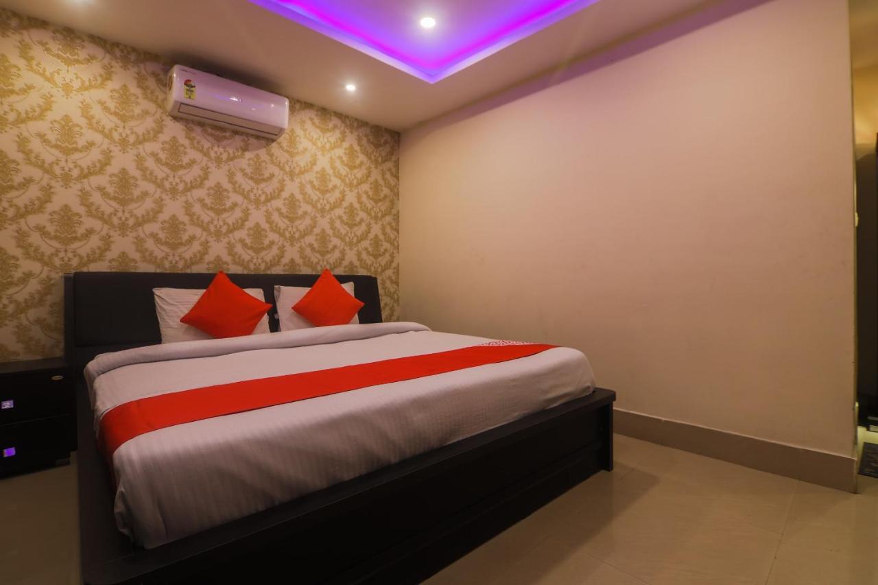 Oyo 27619 Hotel Blue Bird Annexe Nowgong Dış mekan fotoğraf