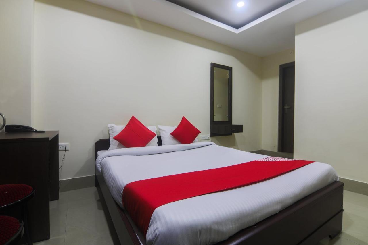 Oyo 27619 Hotel Blue Bird Annexe Nowgong Dış mekan fotoğraf